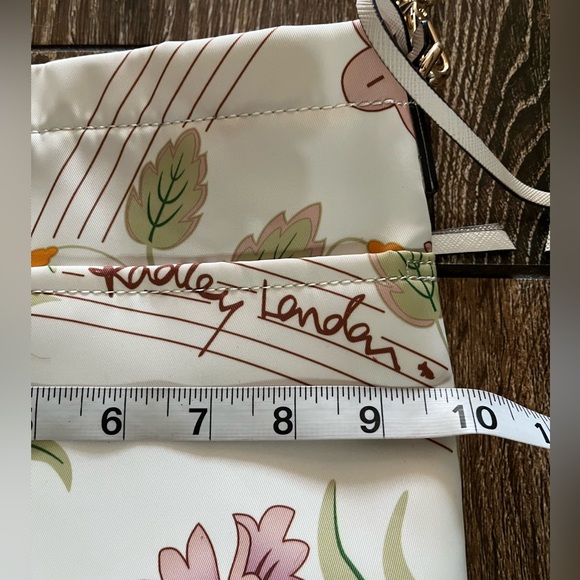 NWOT Radley London “responsible” floral nylon crossbody bag - Picture 16 of 16
